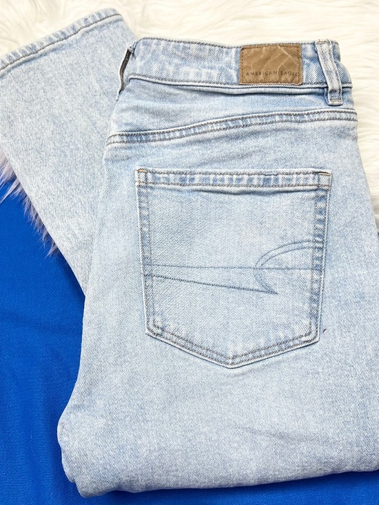 American Eagle Outfitters Denim - 👖|•AMERICAN EAGLE•| High Rise 'Mom Jean' Strigid Denim Size 4👖